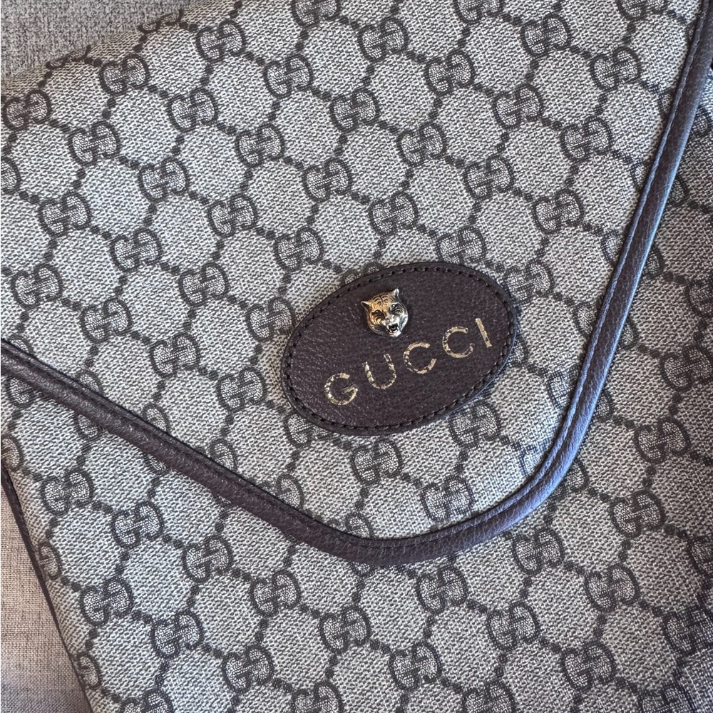 Gucci Brown Crossbody Meseenger